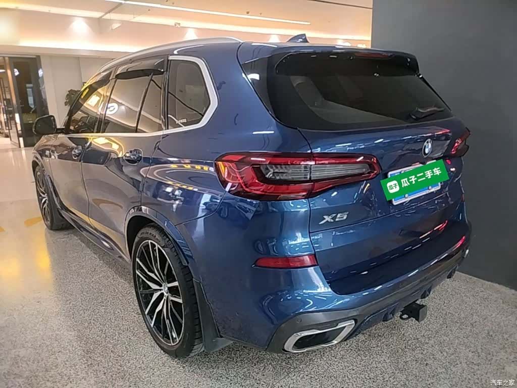 BMW X5, 2019 все фото