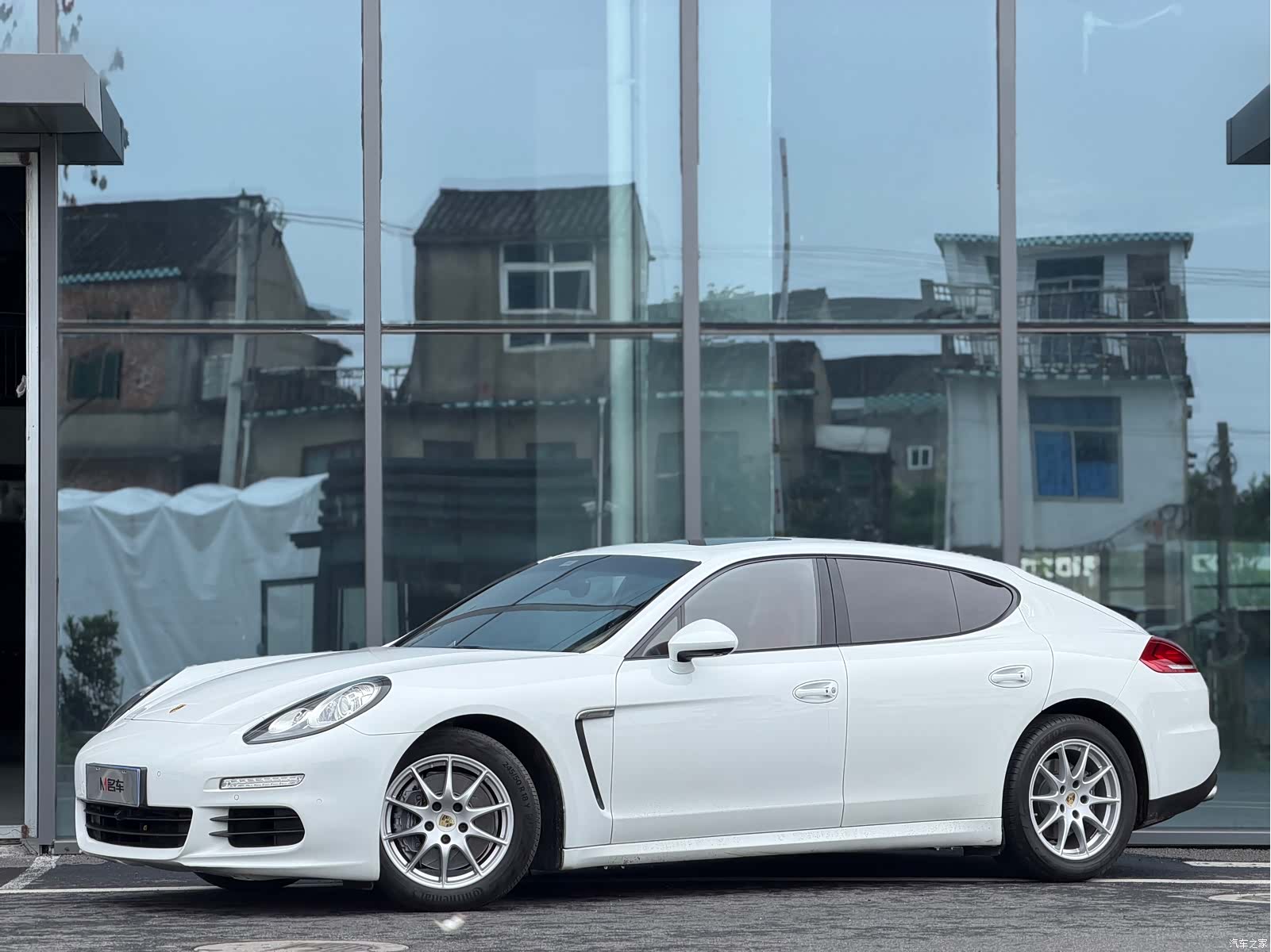 Porsche Panamera, 2015 1