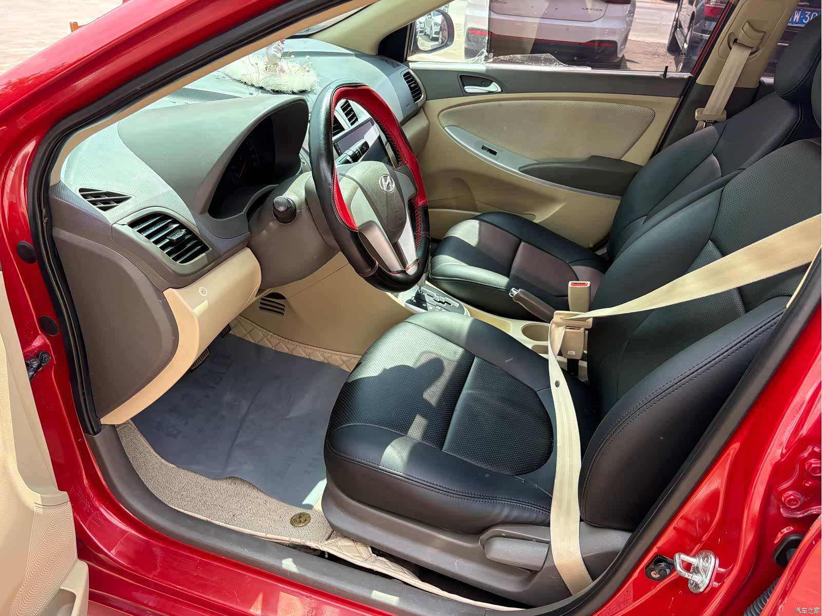 Hyundai GL, 2013 все фото