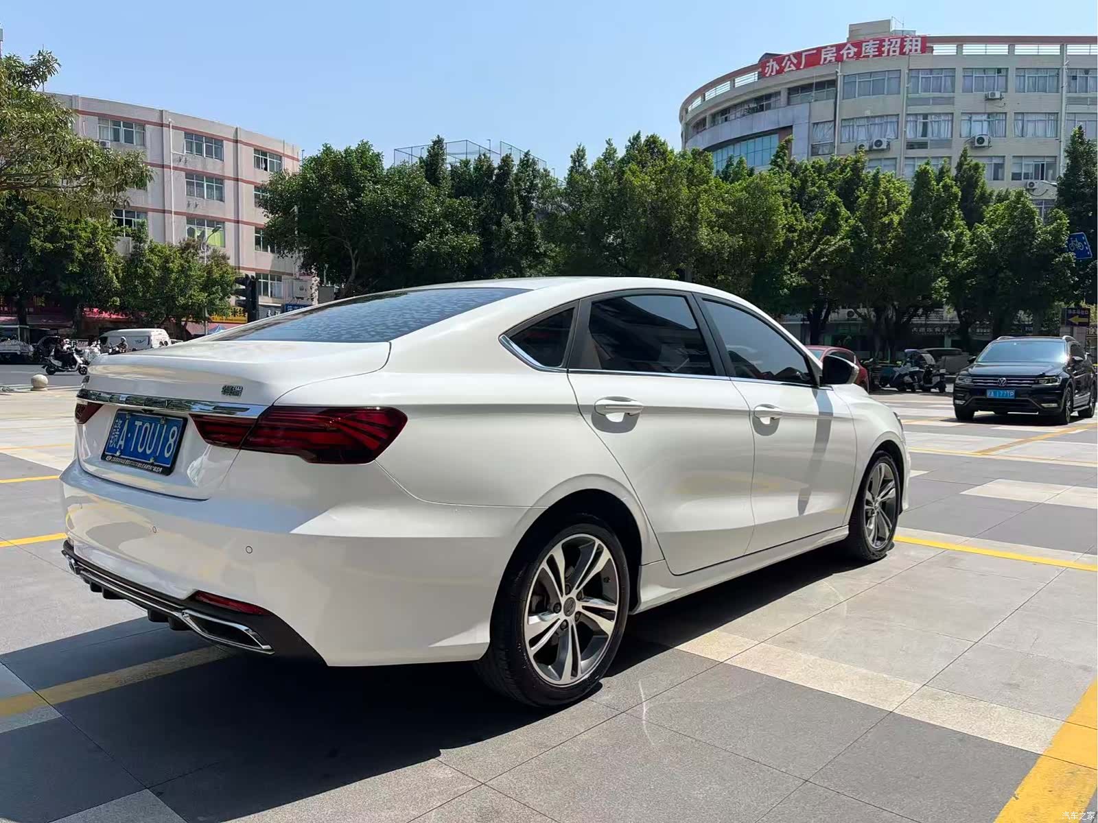 Geely Binray, 2020 7