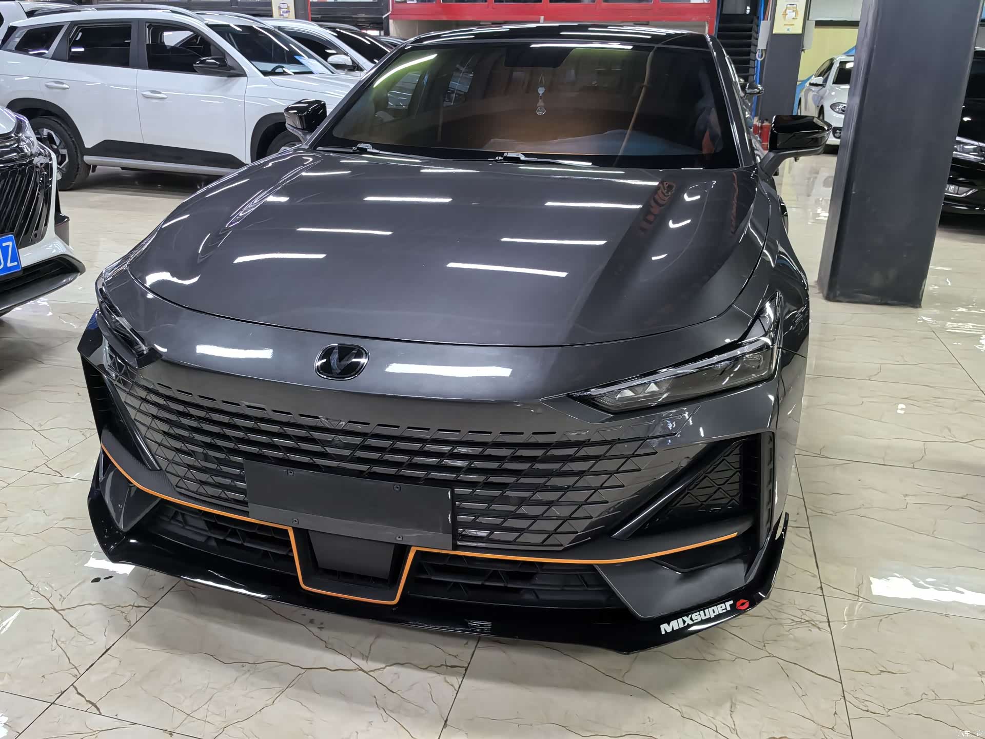 Changan UNI-V, 2023 1
