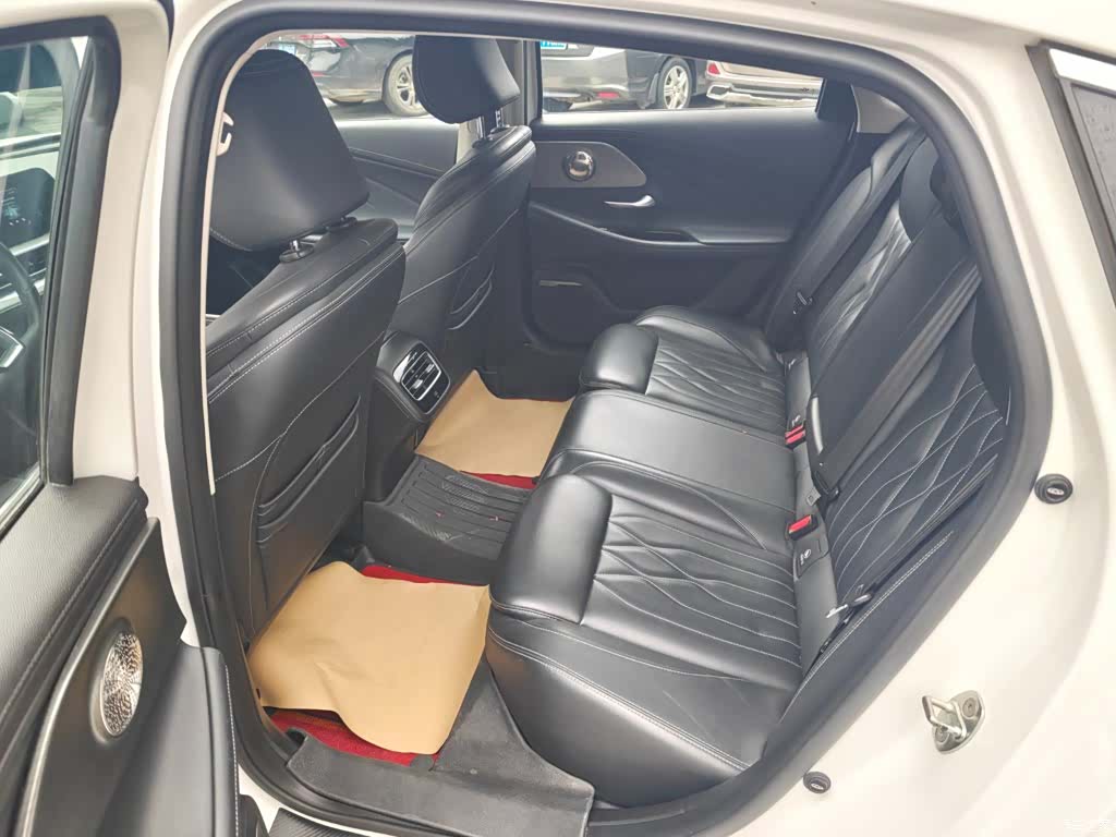 Chery Arrizo 8, 2023 7