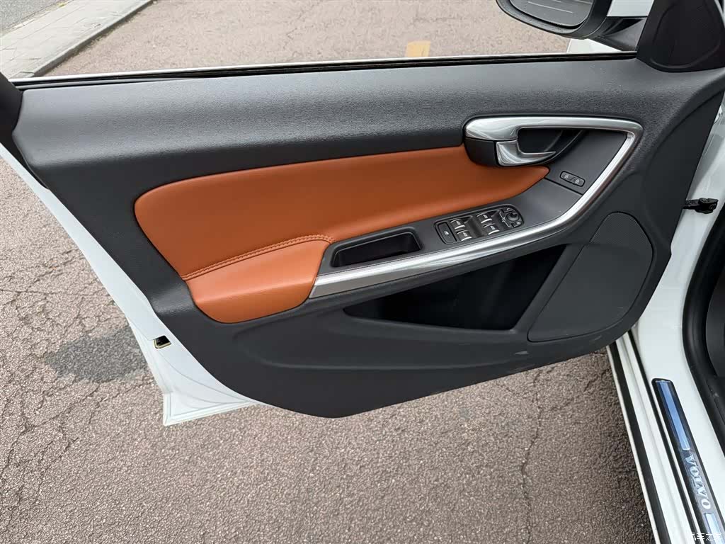 Volvo S60, 2020 6