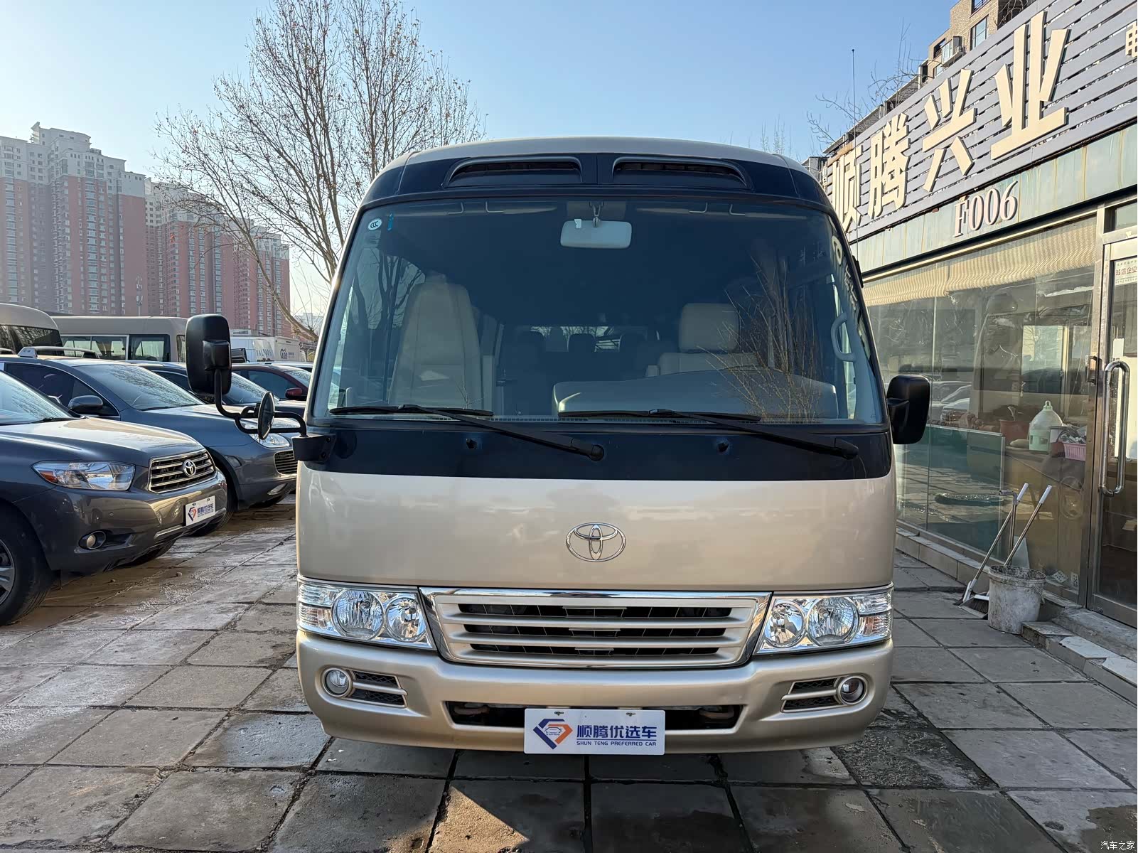 Toyota Coaster, 2012 2