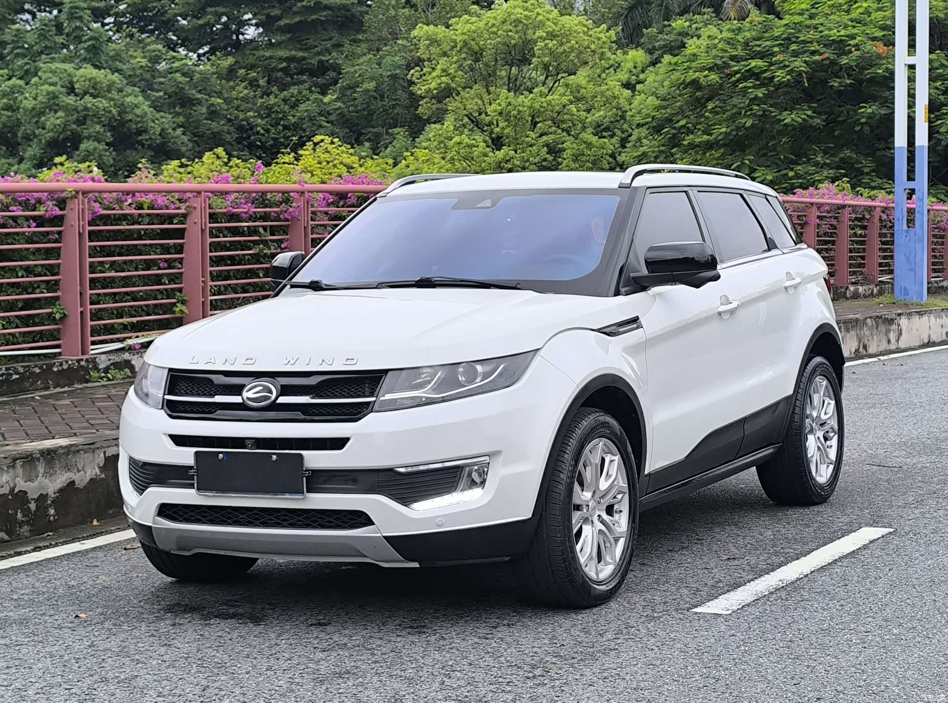Landwind X7, 2015 1
