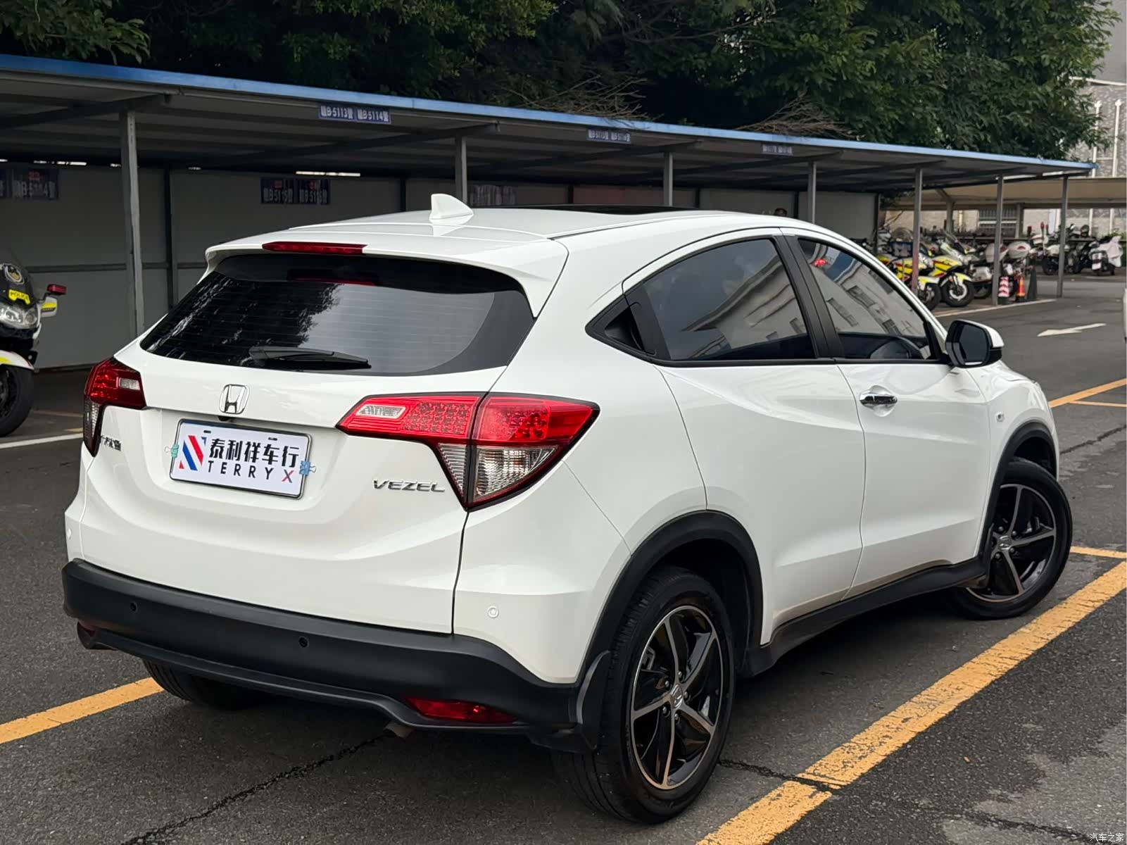 Honda Vezel, 2022 4
