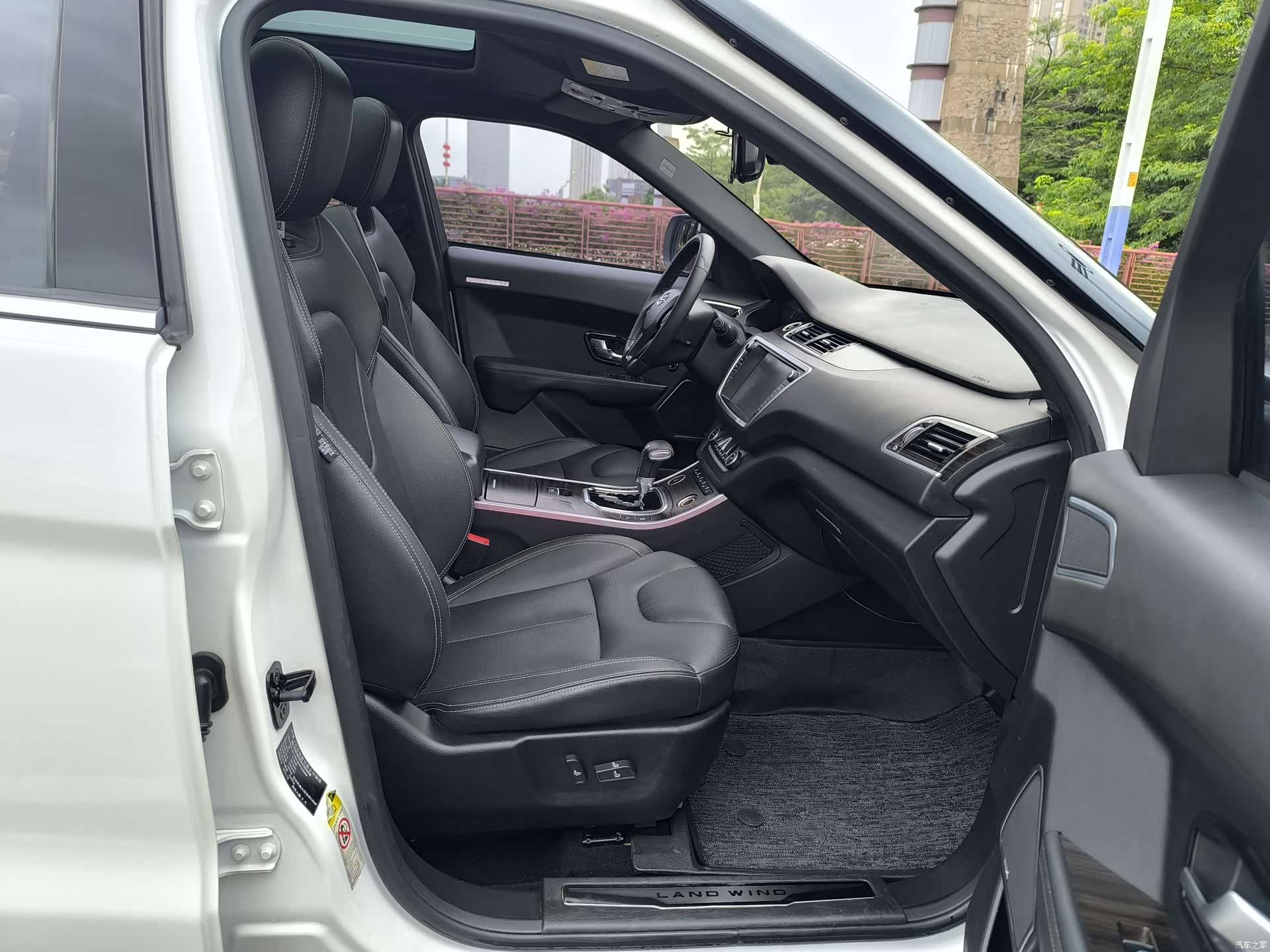 Landwind X7, 2015 10