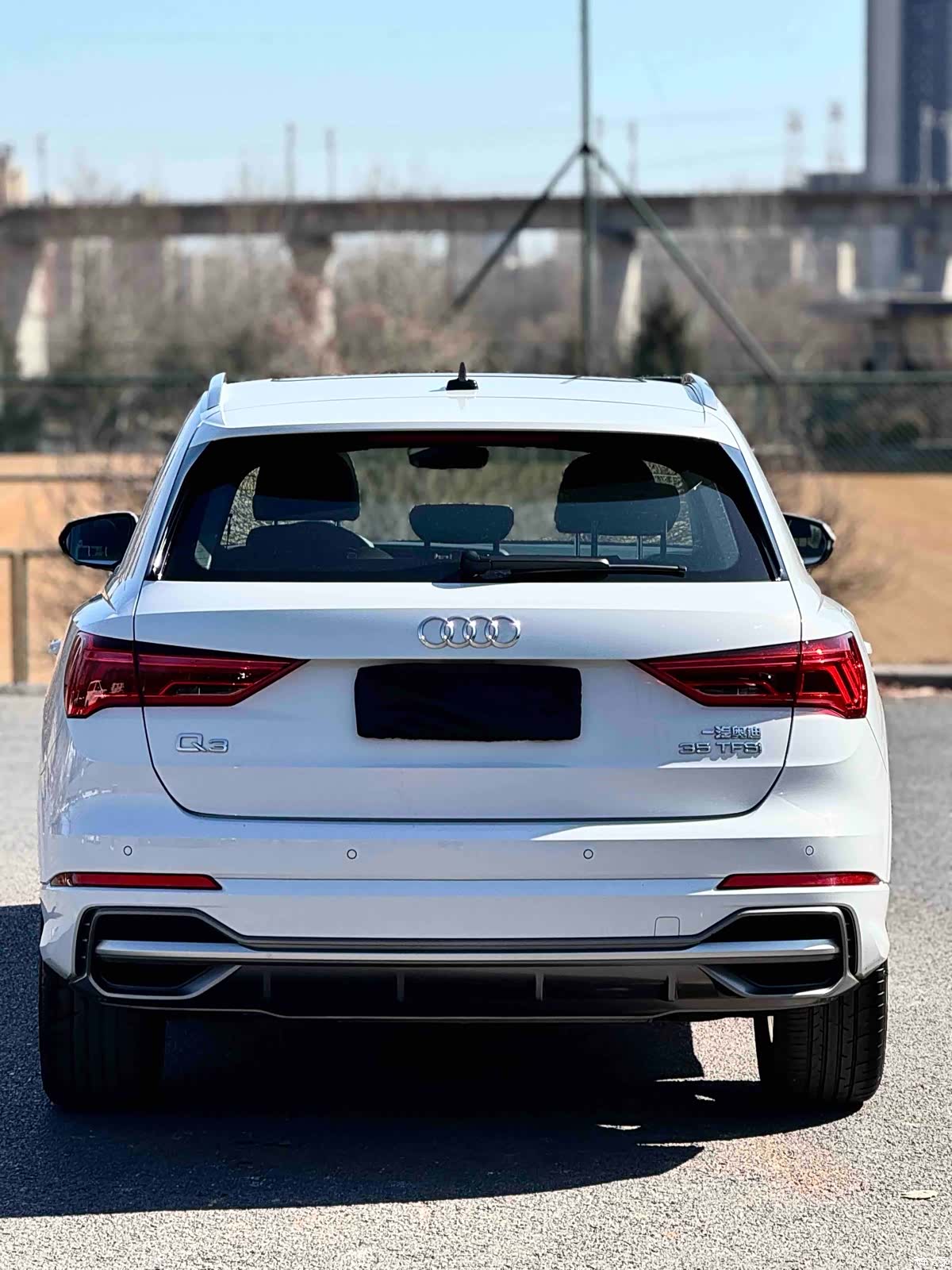 Audi Q3, 2023 4