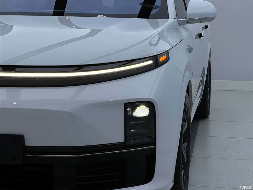 Li Auto L7, 2023 4