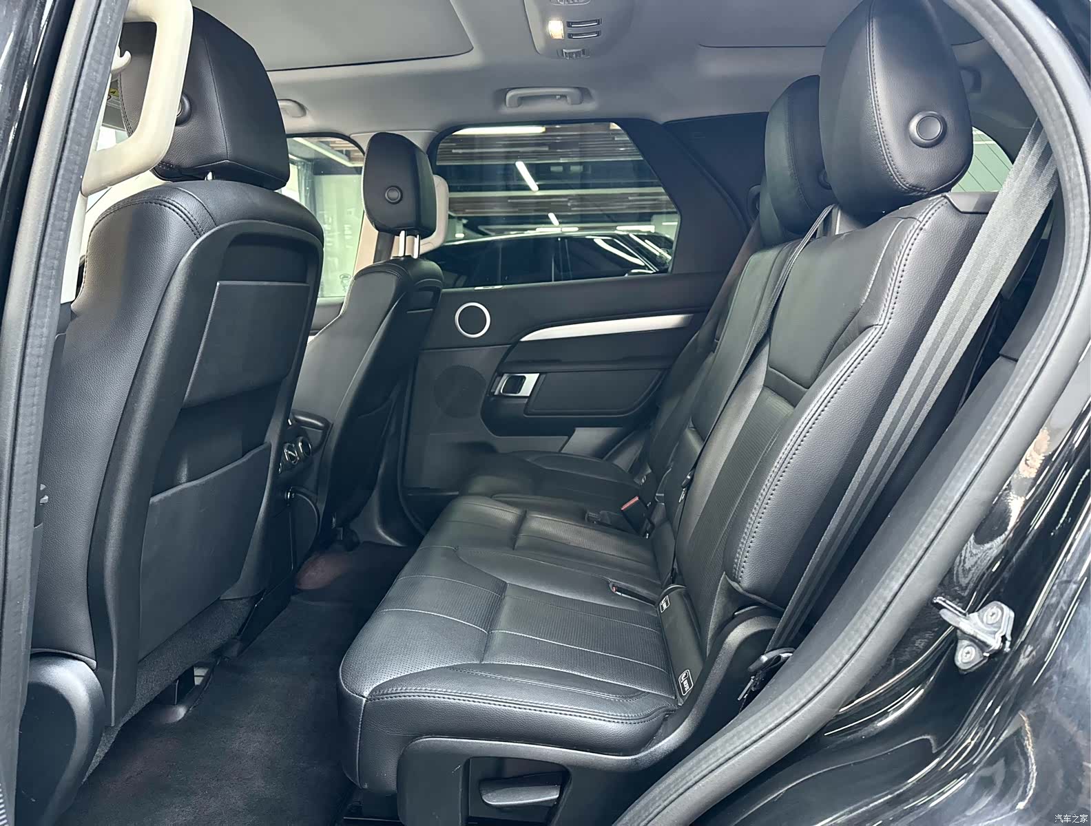 Land Rover Discovery, 2021 8