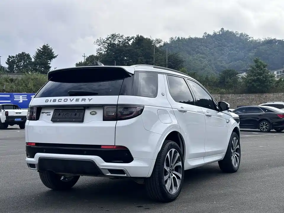 Land Rover Discover sports