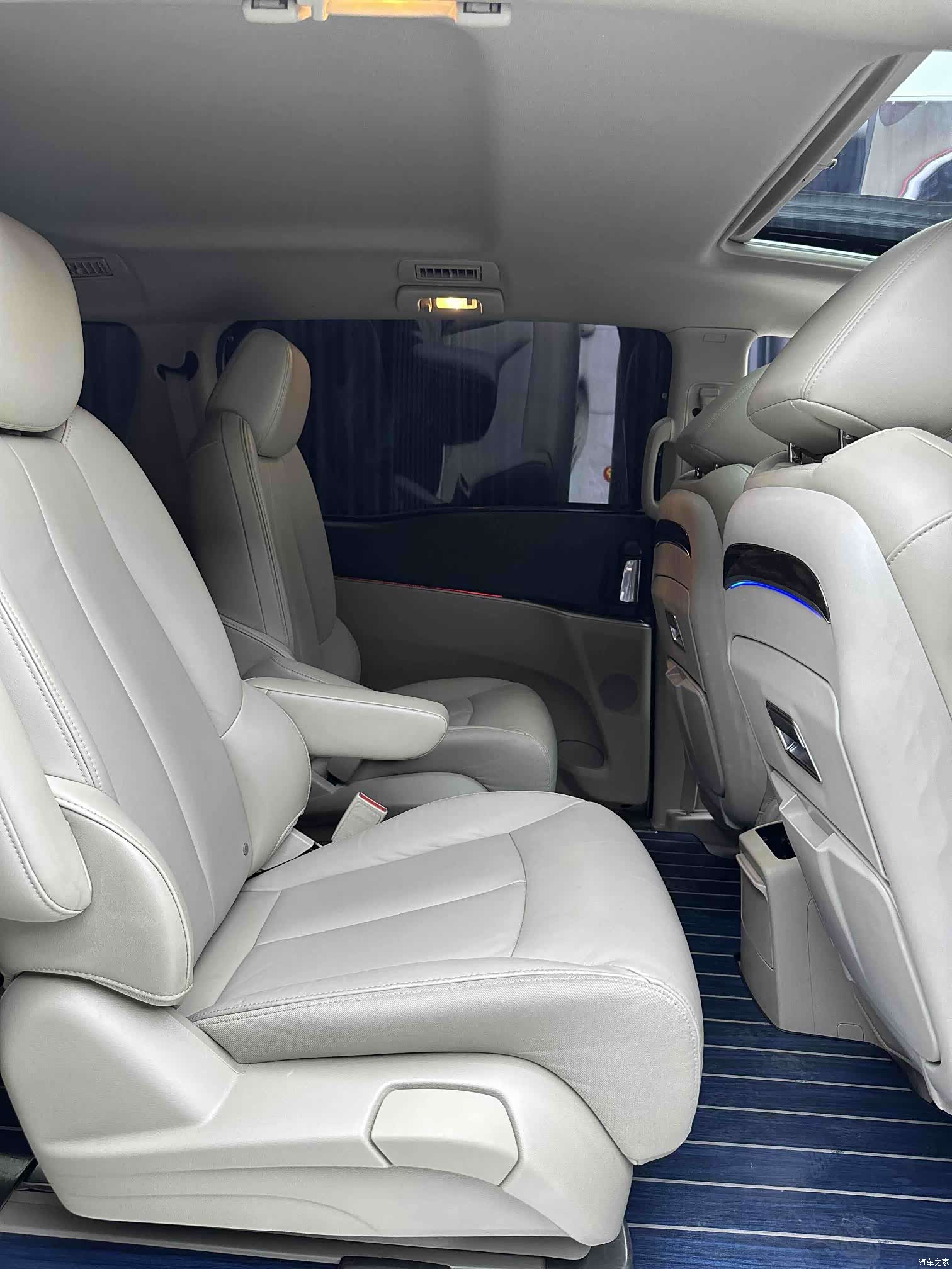 Buick GL8, 2019 6