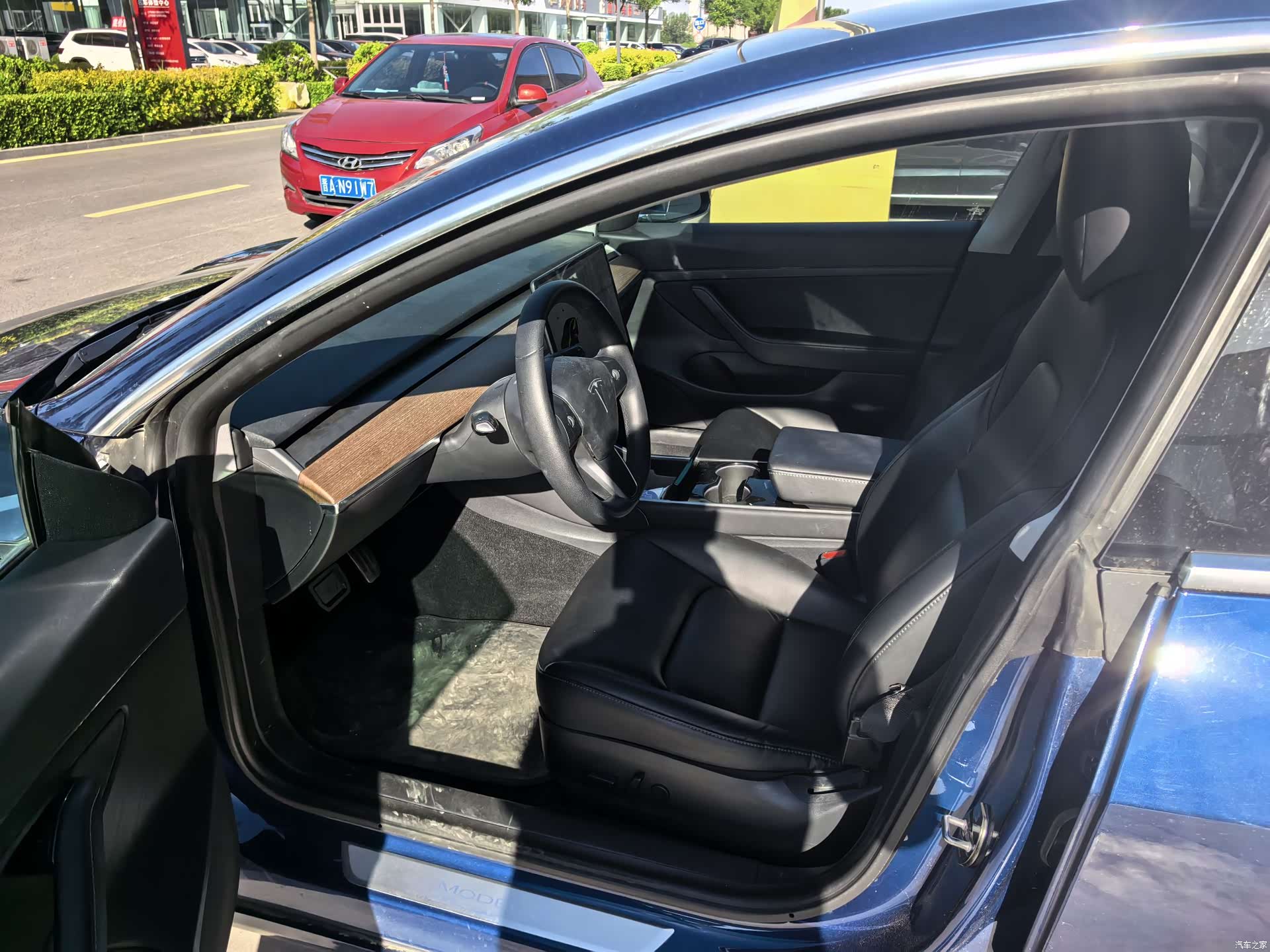 Tesla Model 3, 2020 4