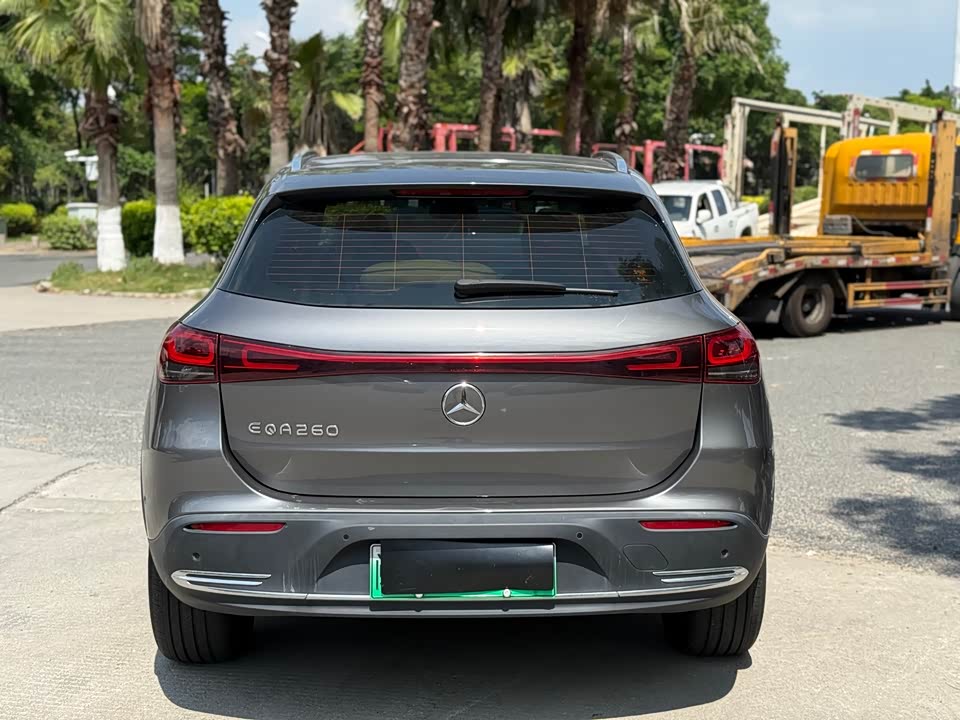 Mercedes-Benz EQA Mercedes-Benz EQA