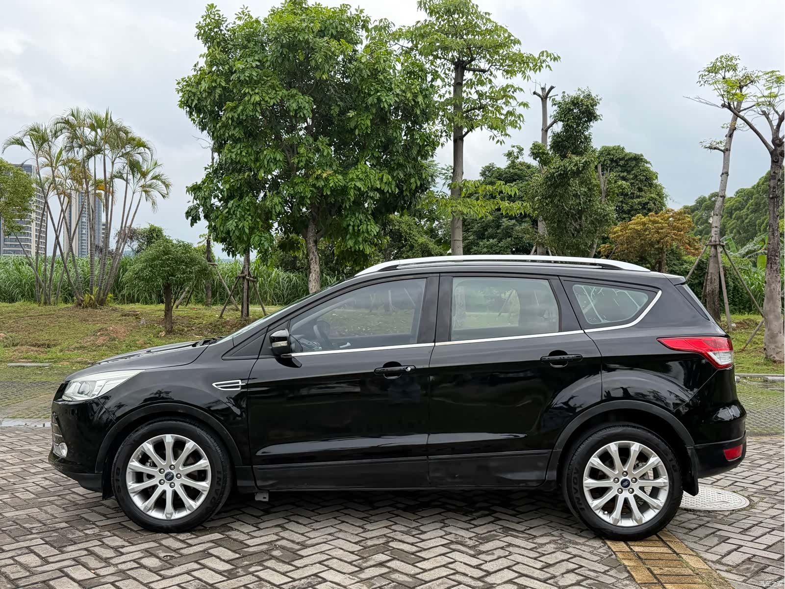 Ford Kuga, 2016 8