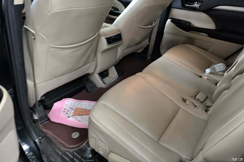 Toyota Highlander, 2020 11
