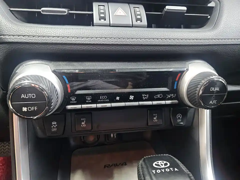 Toyota RAV4 Rongfang