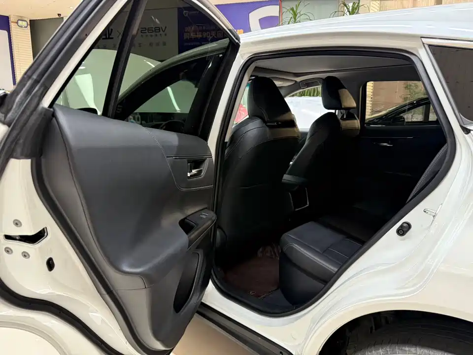 Toyota Ling Fang HARRIER