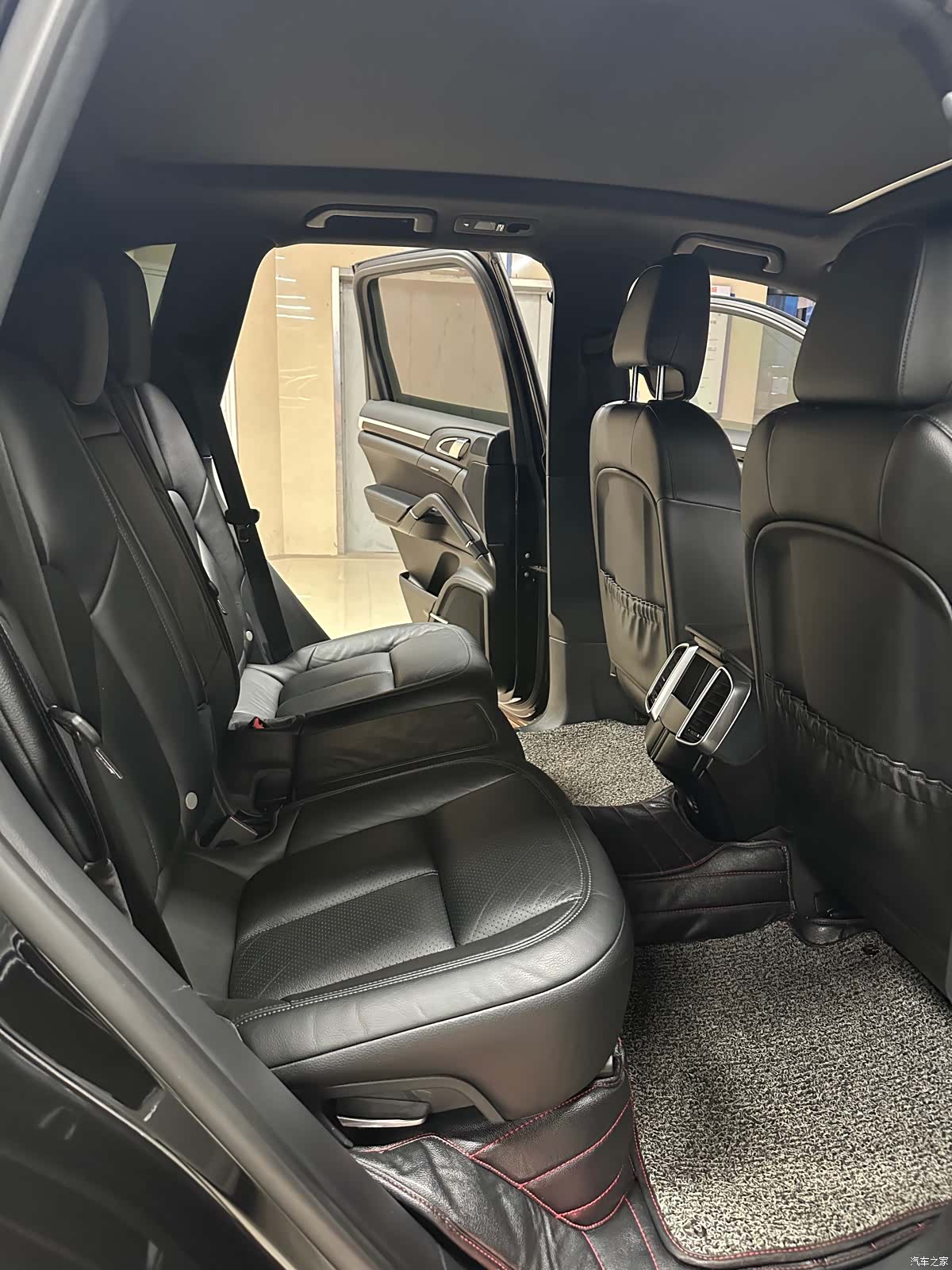 Porsche Cayenne, 2017 16