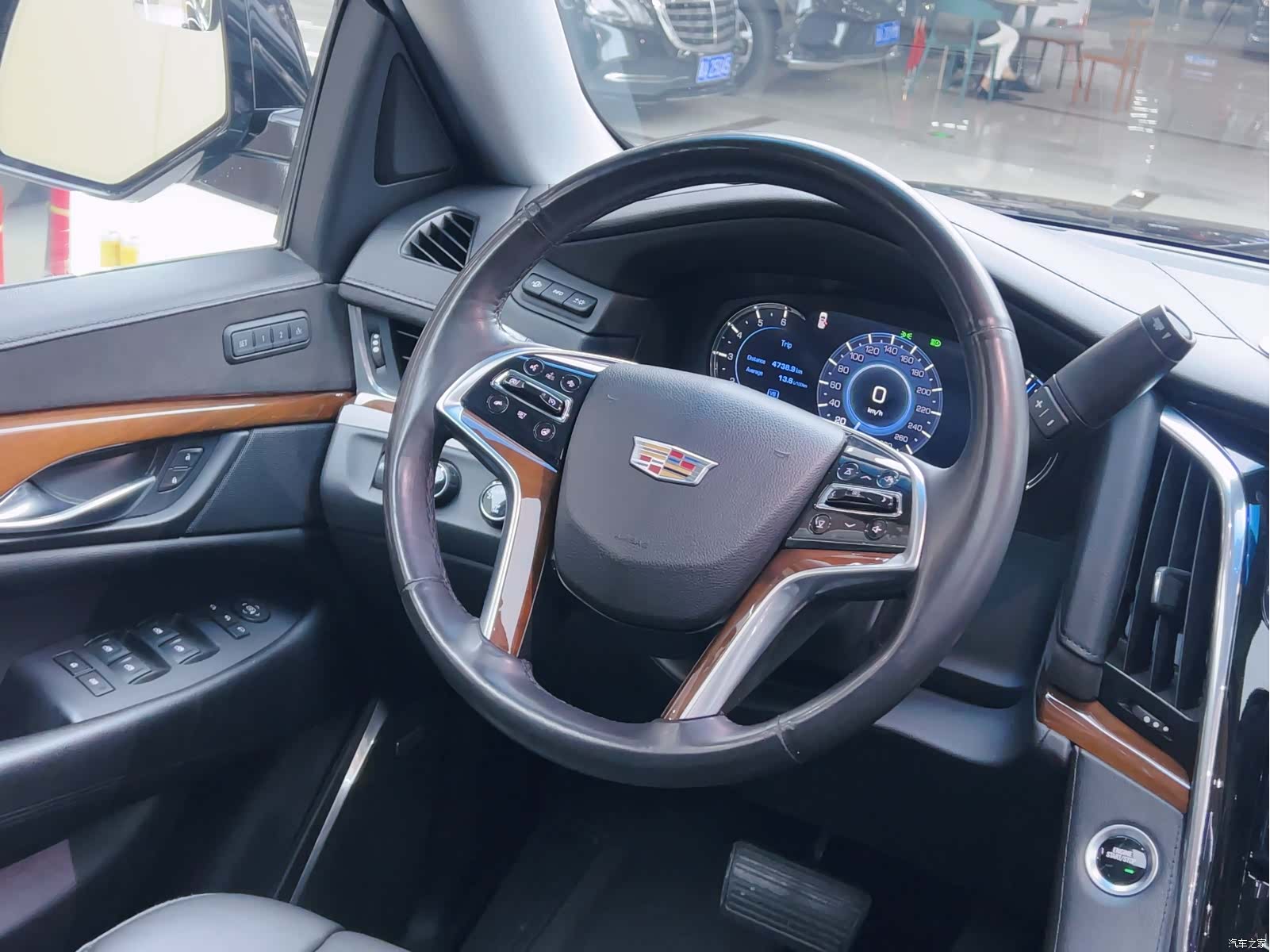 Cadillac Escalade, 2018 15