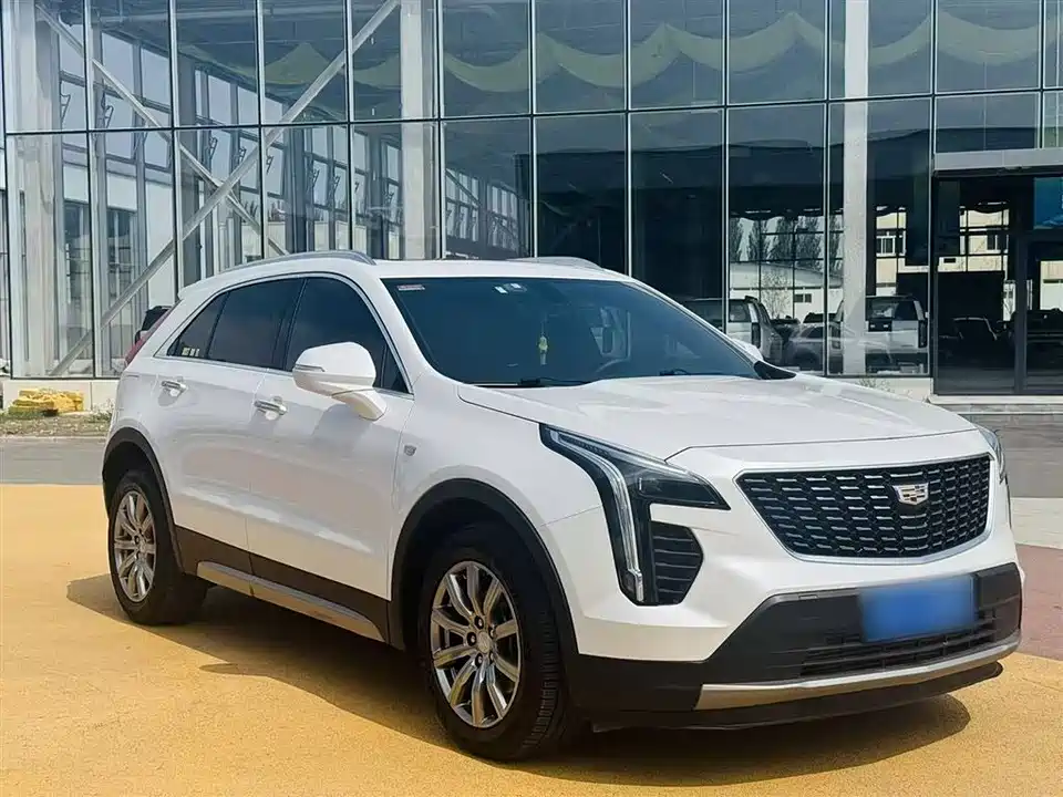 Cadillac XT4