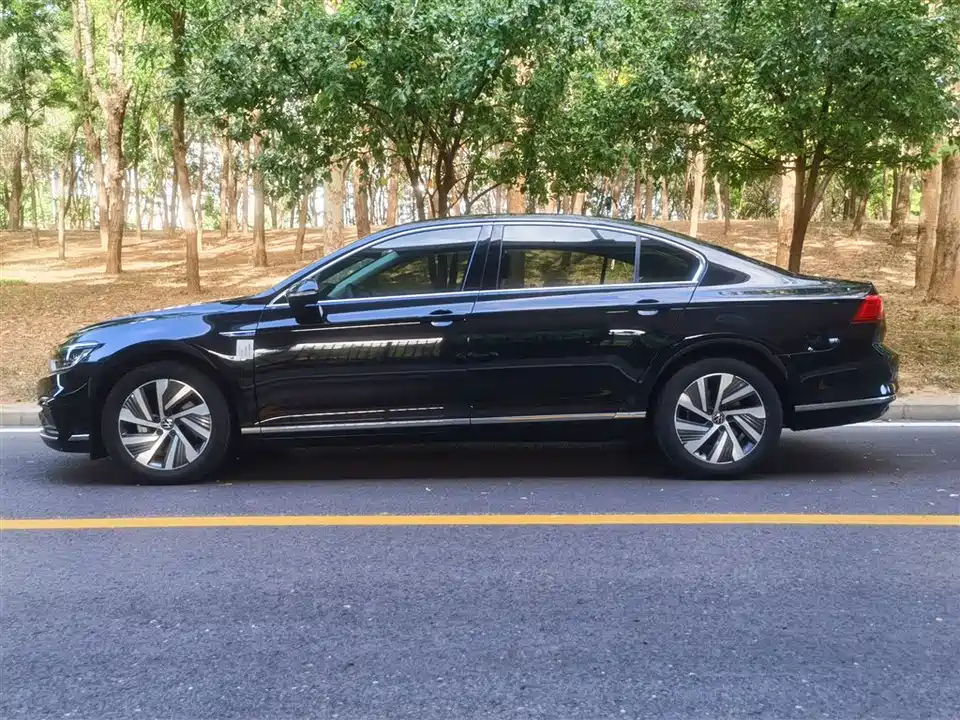 Volkswagen Magotan GTE