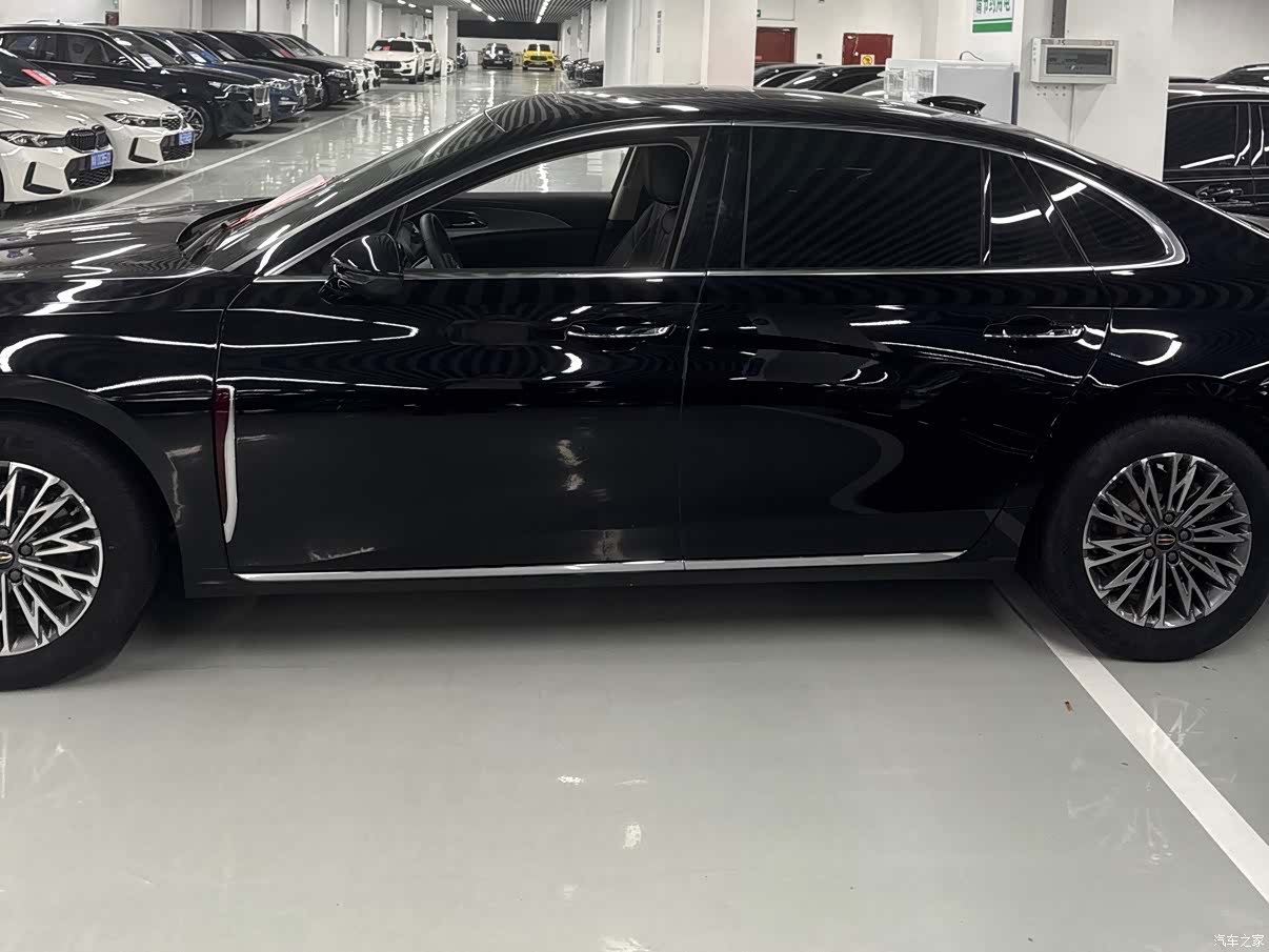 Hongqi H5, 2024 3