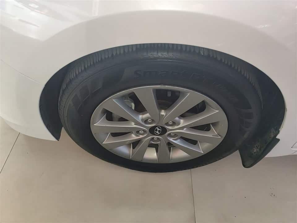 Hyundai Name picture