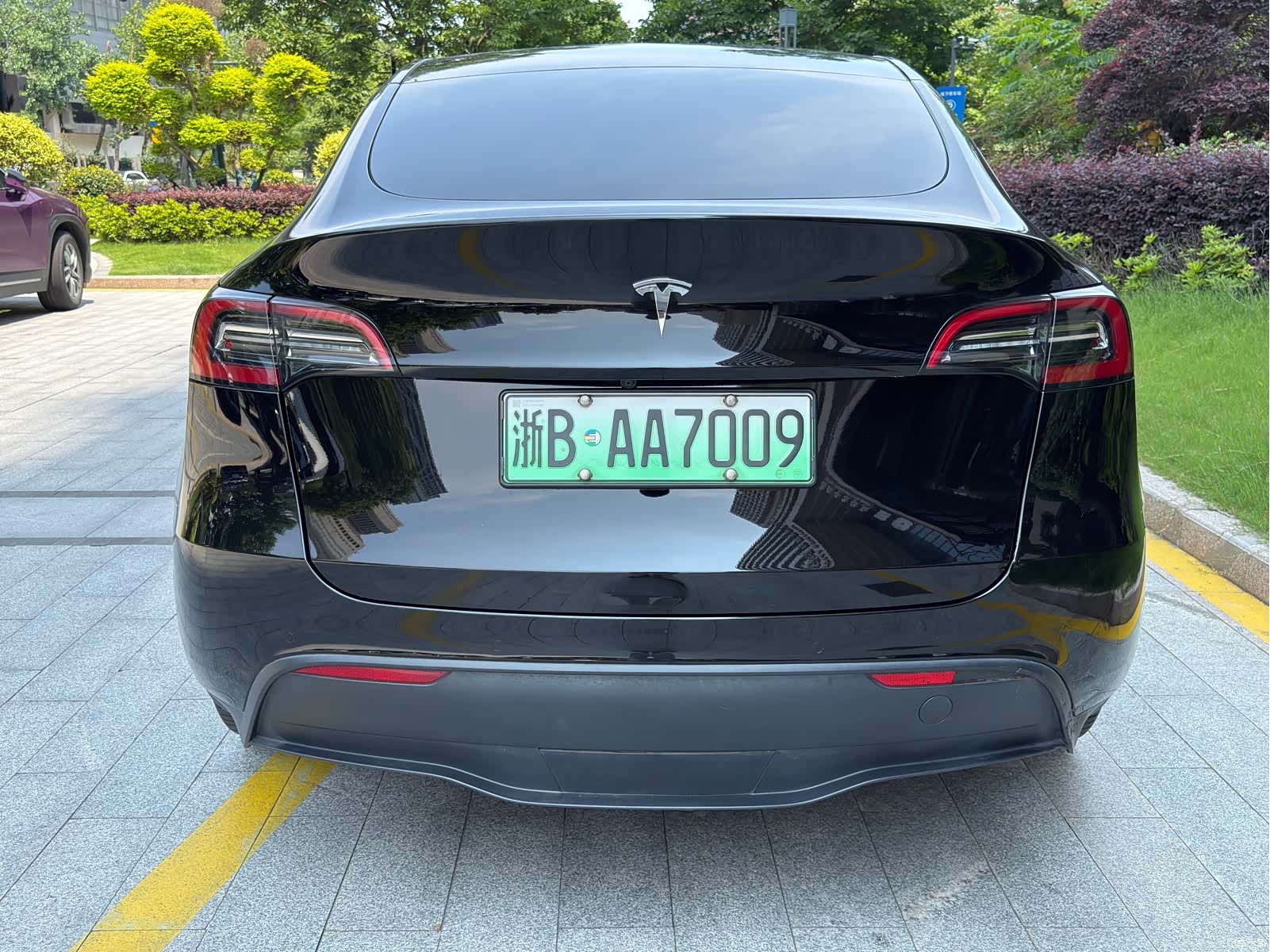 Tesla Model Y, 2023 8