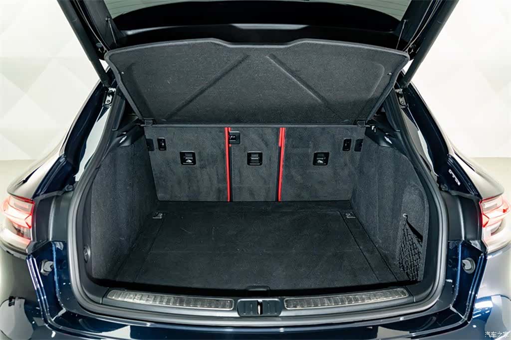 Porsche Macan, 2023 23