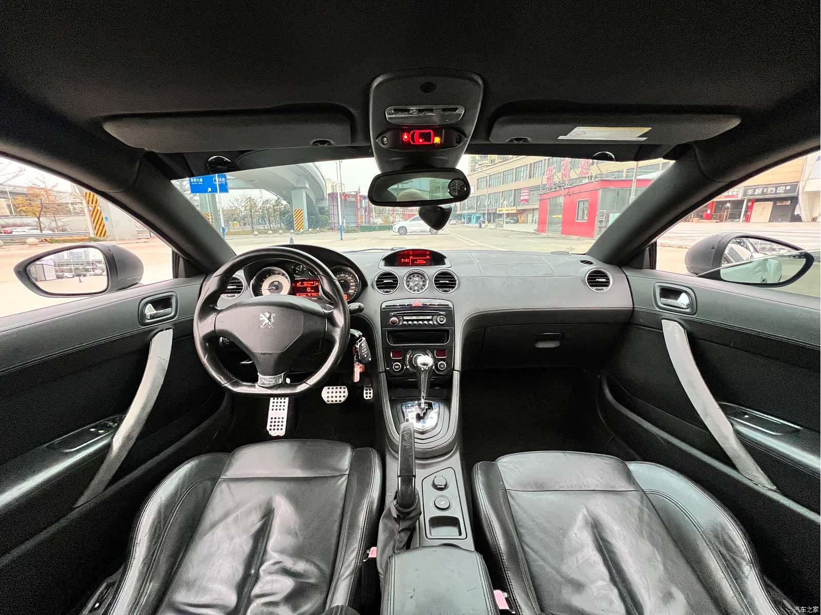 Peugeot RCZ, 2013 11