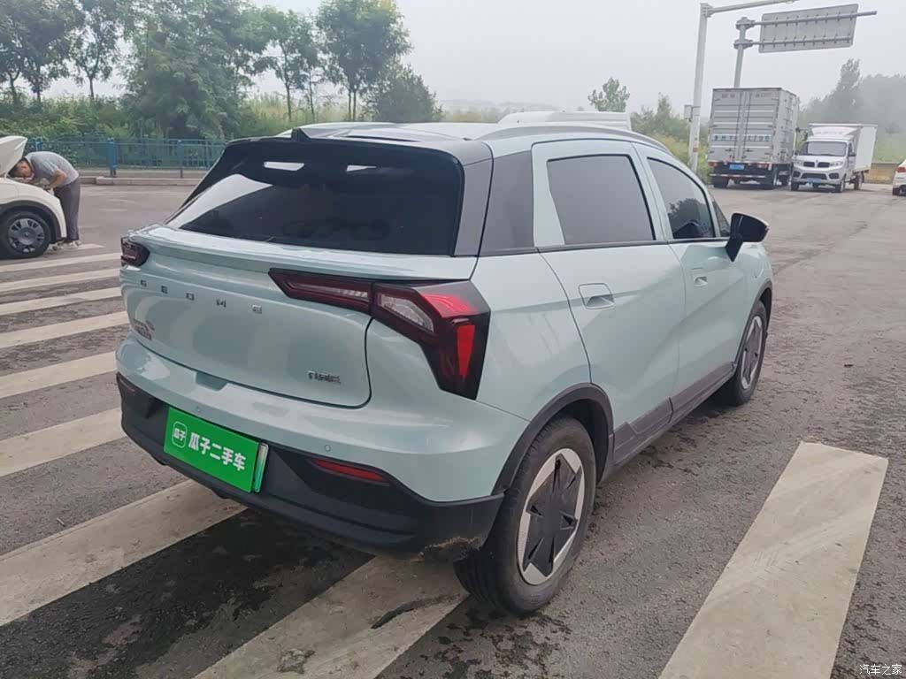 Geely E, 2023 все фото
