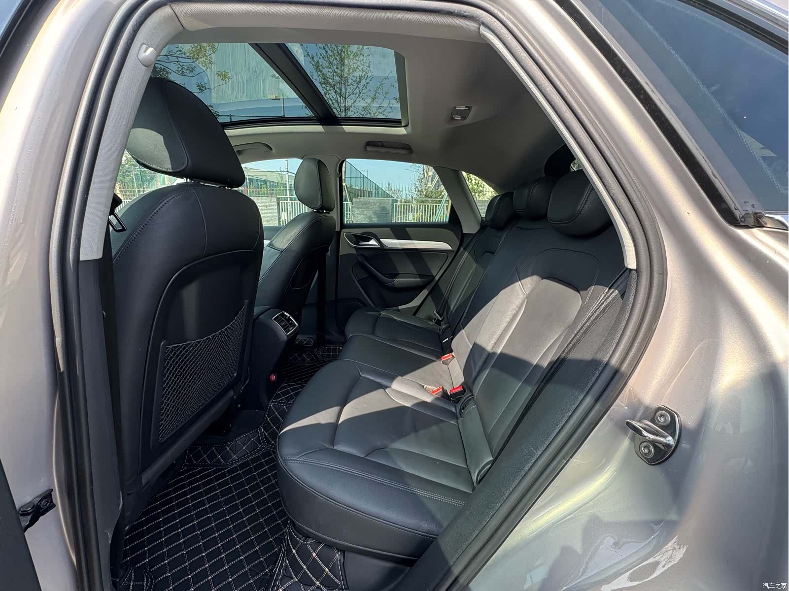 Audi Q3, 2014 13