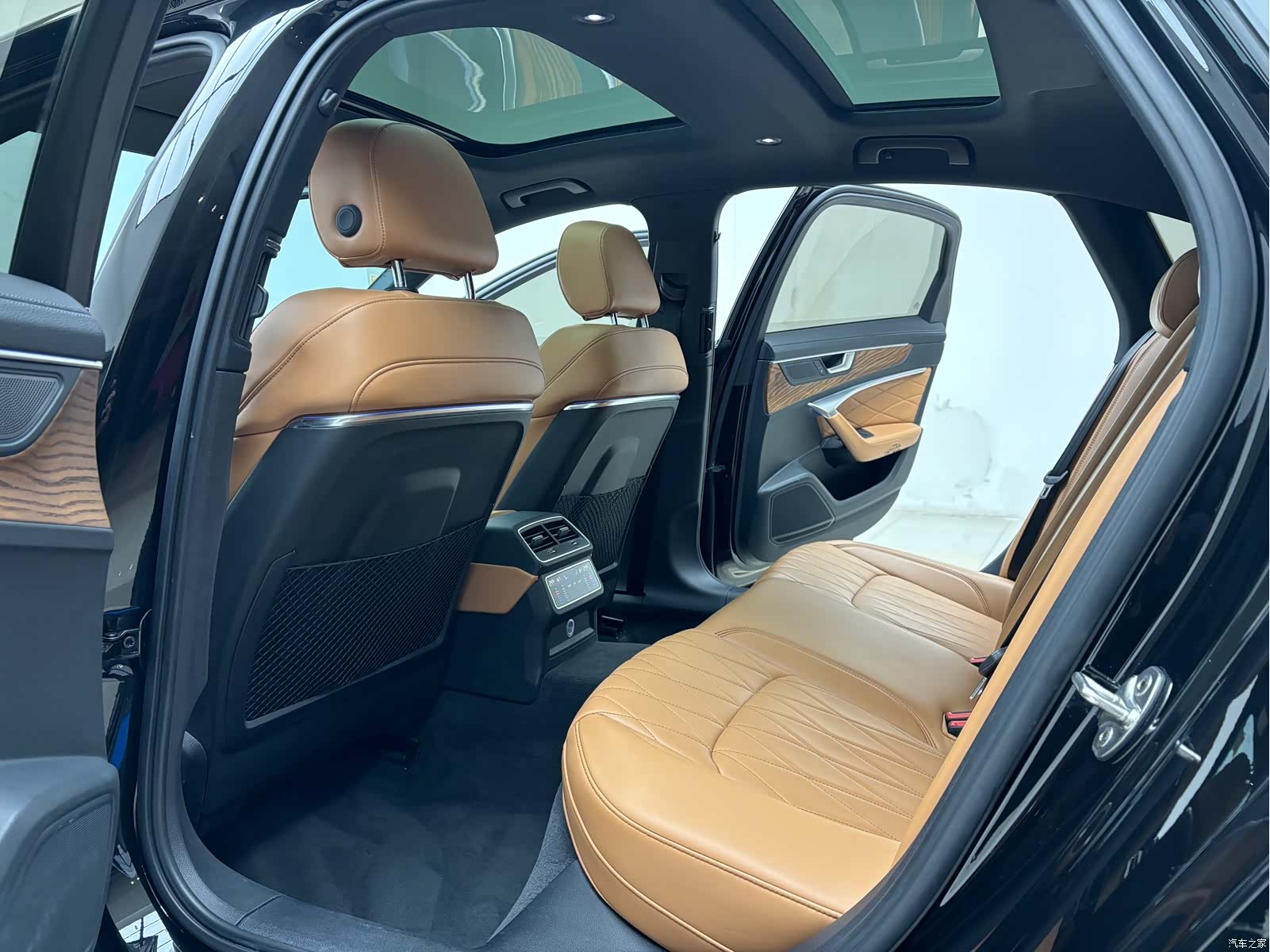 Audi A6L, 2021 15