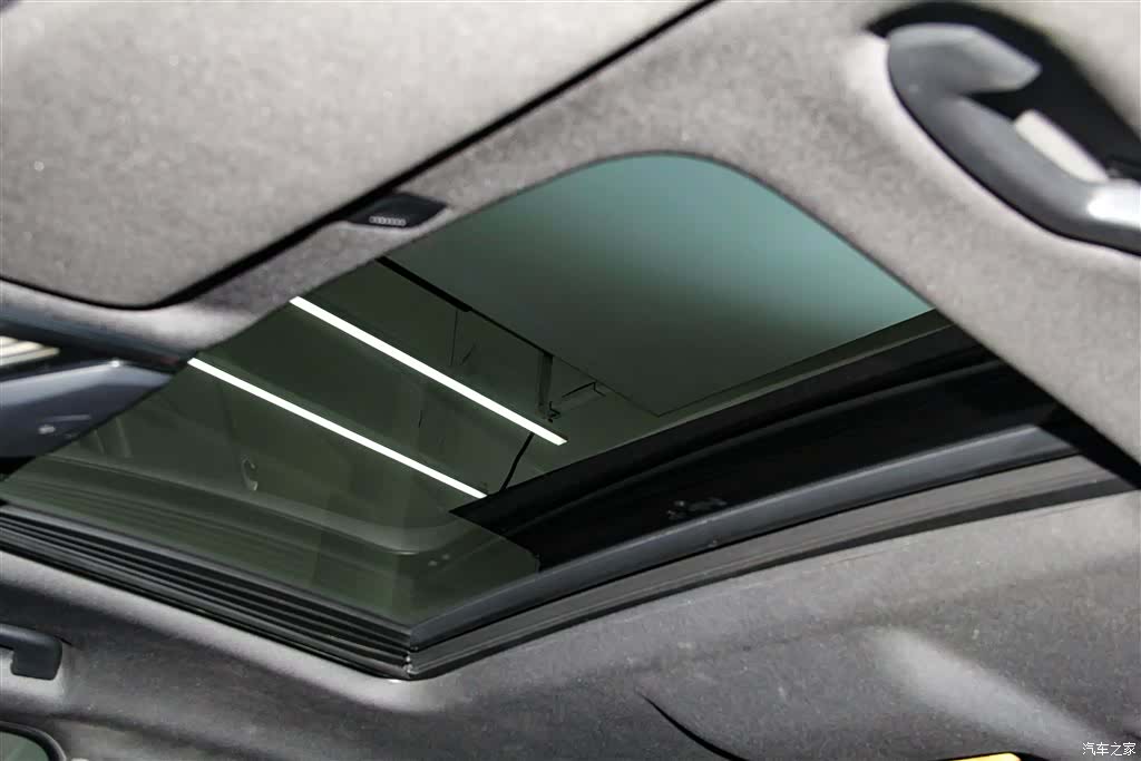 BMW 5 Series, 2023 25