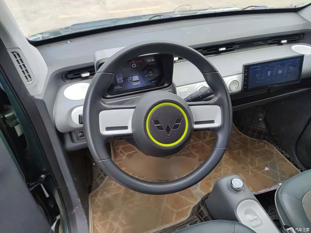 Wuling MINIEV, 2023 11