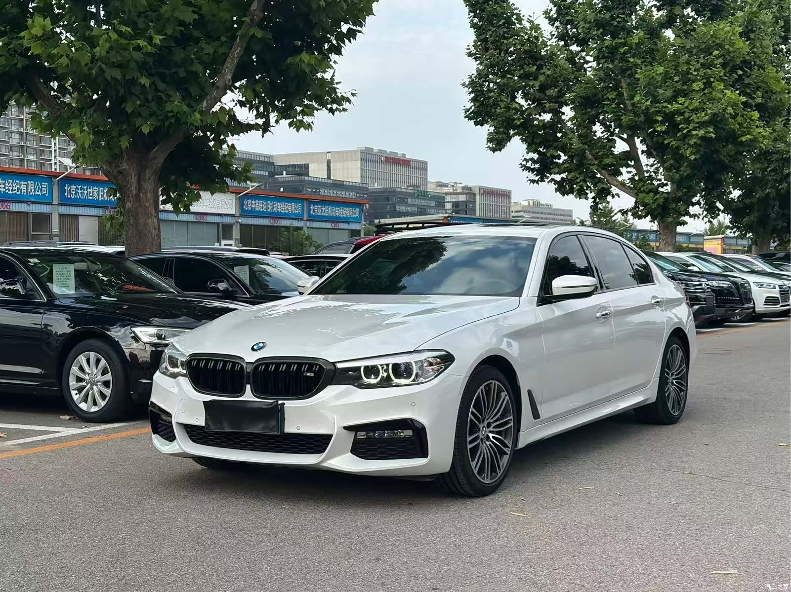 BMW 5 Series, 2018 1