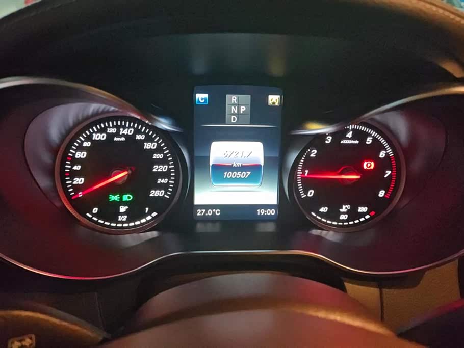 Mercedes-Benz GLC Mercedes-Benz GLC