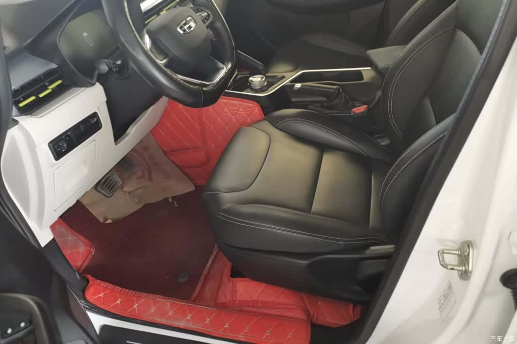 Geely EX3, 2022 9