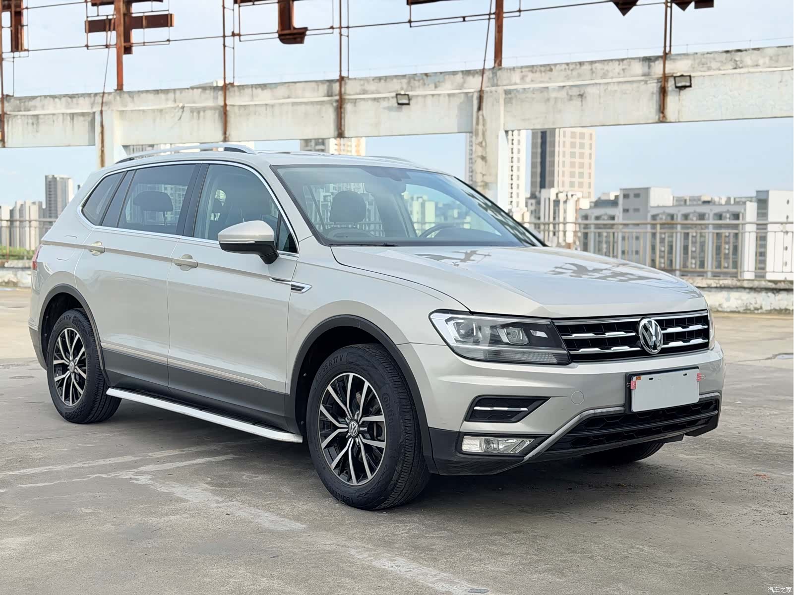 Volkswagen Tiguan L, 2017 3