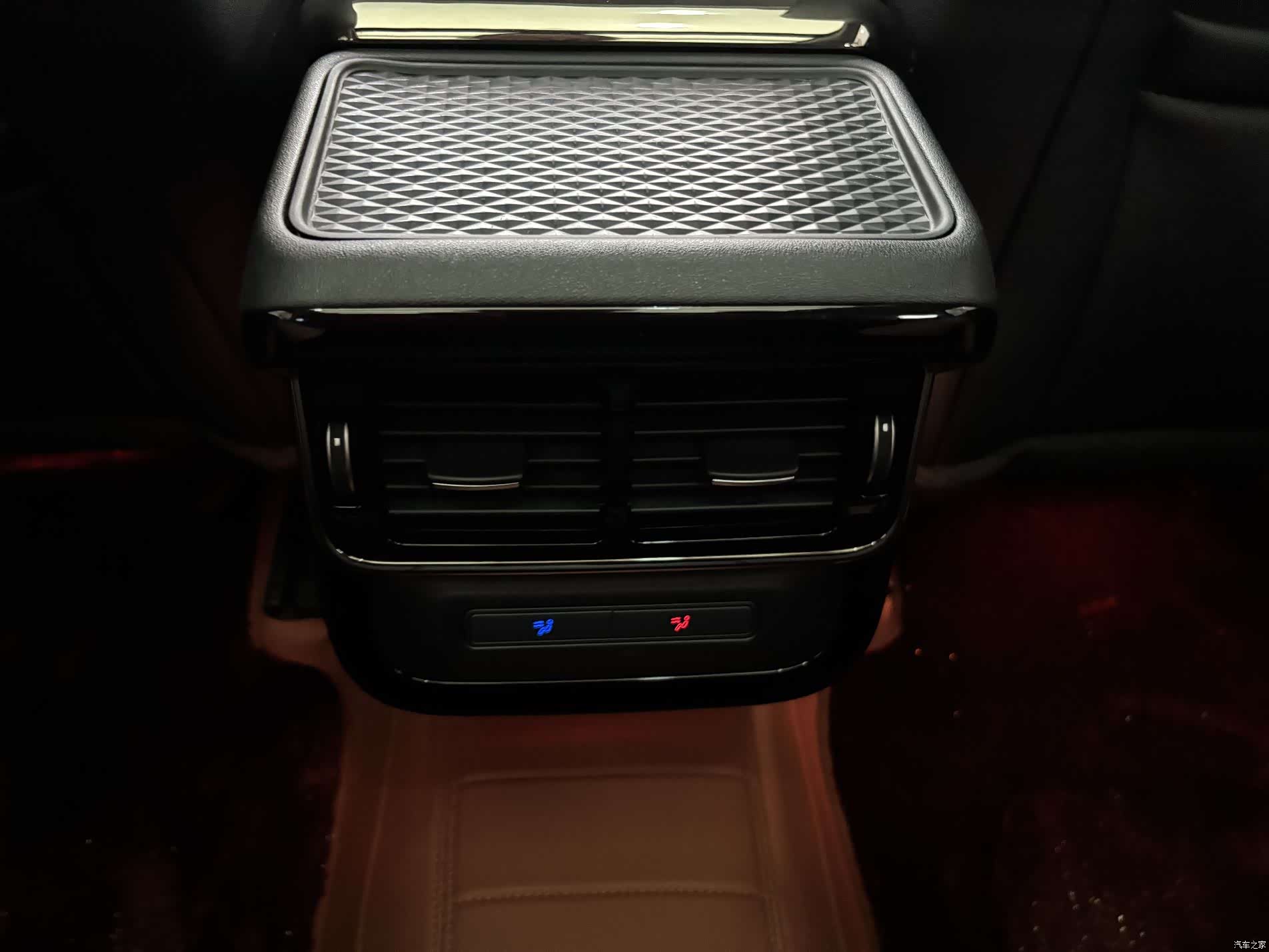 Land Rover Range Rover, 2023 19
