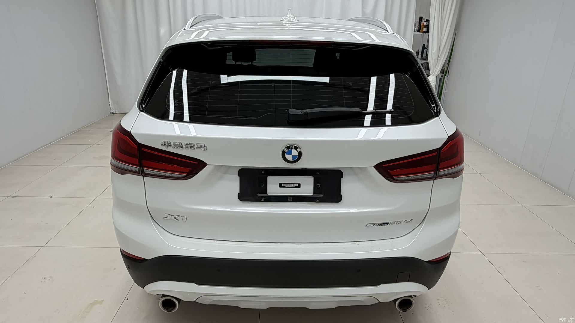 BMW X1, 2022 все фото