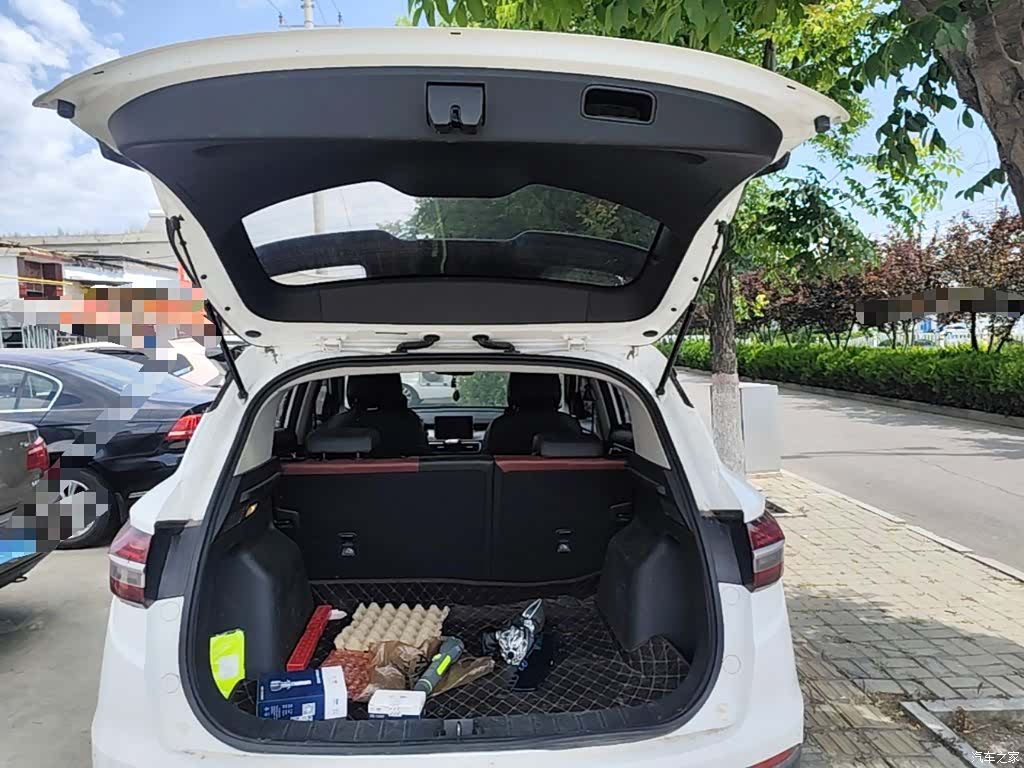 Geely Coolray, 2020 19