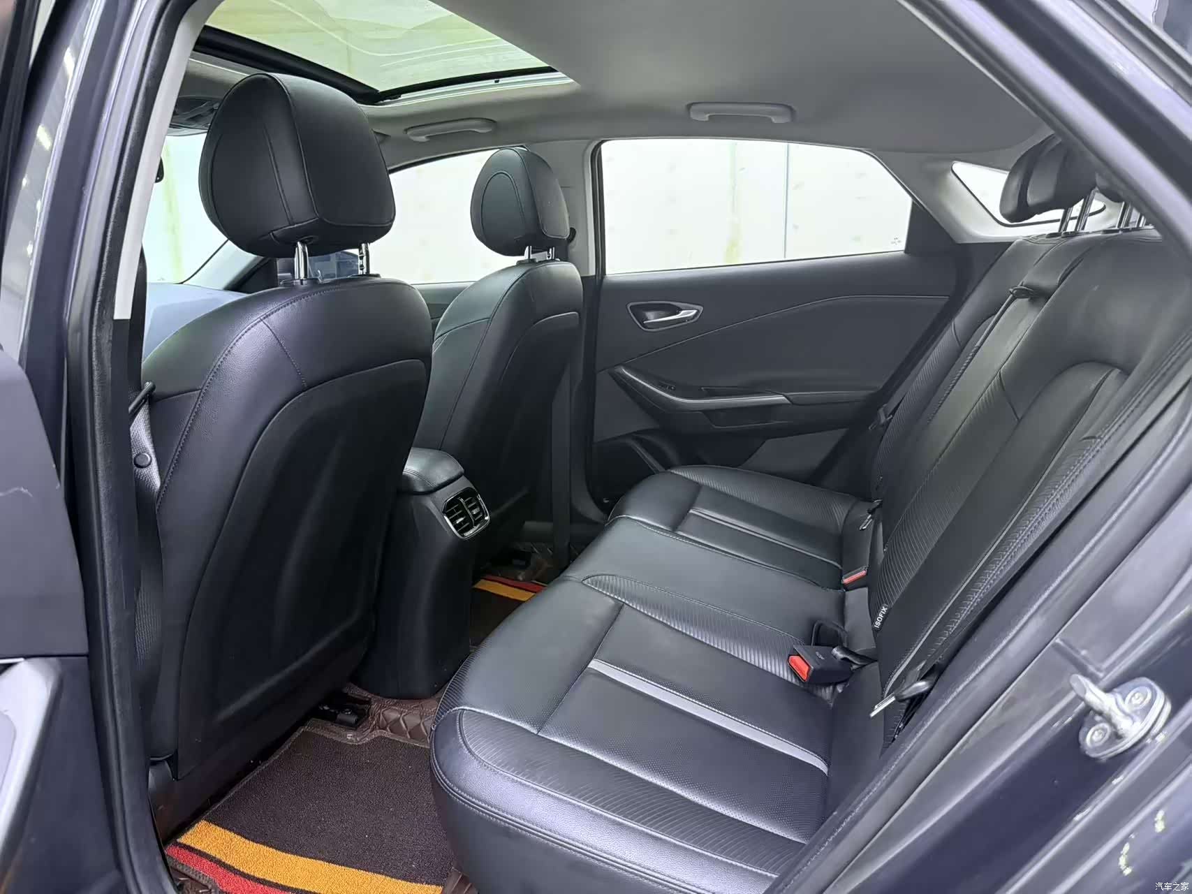 Hyundai Lafesta, 2019 все фото