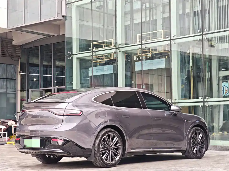 HarmonyOS Wisdom World R7