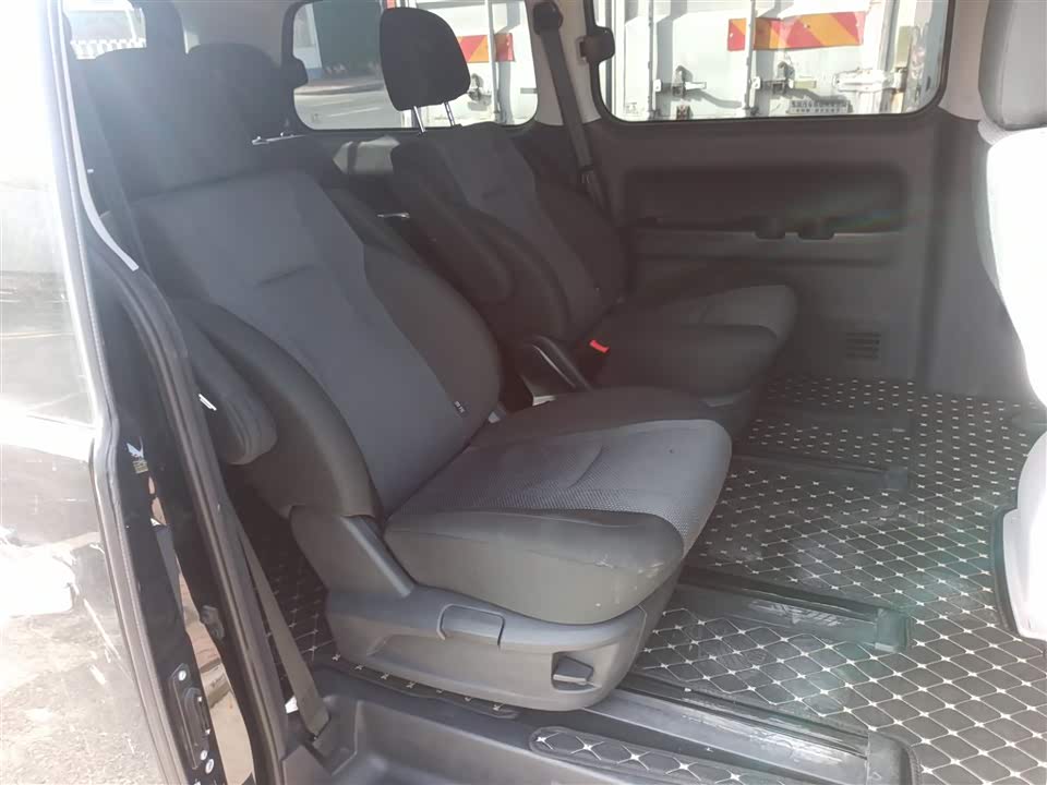 JAC Refine Ruifeng M4