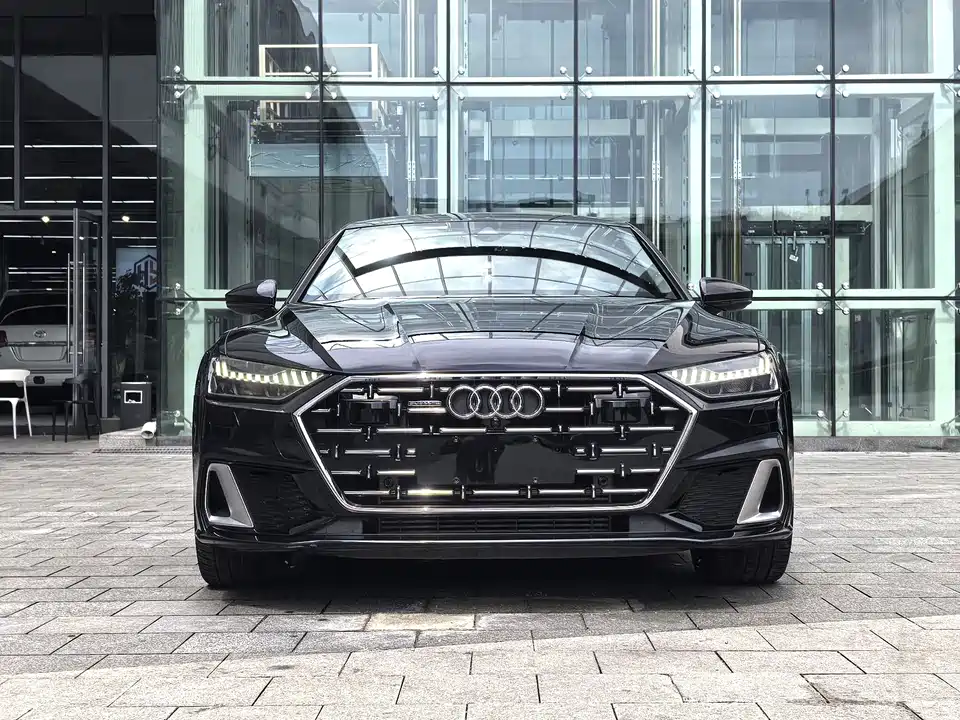 Audi A7L