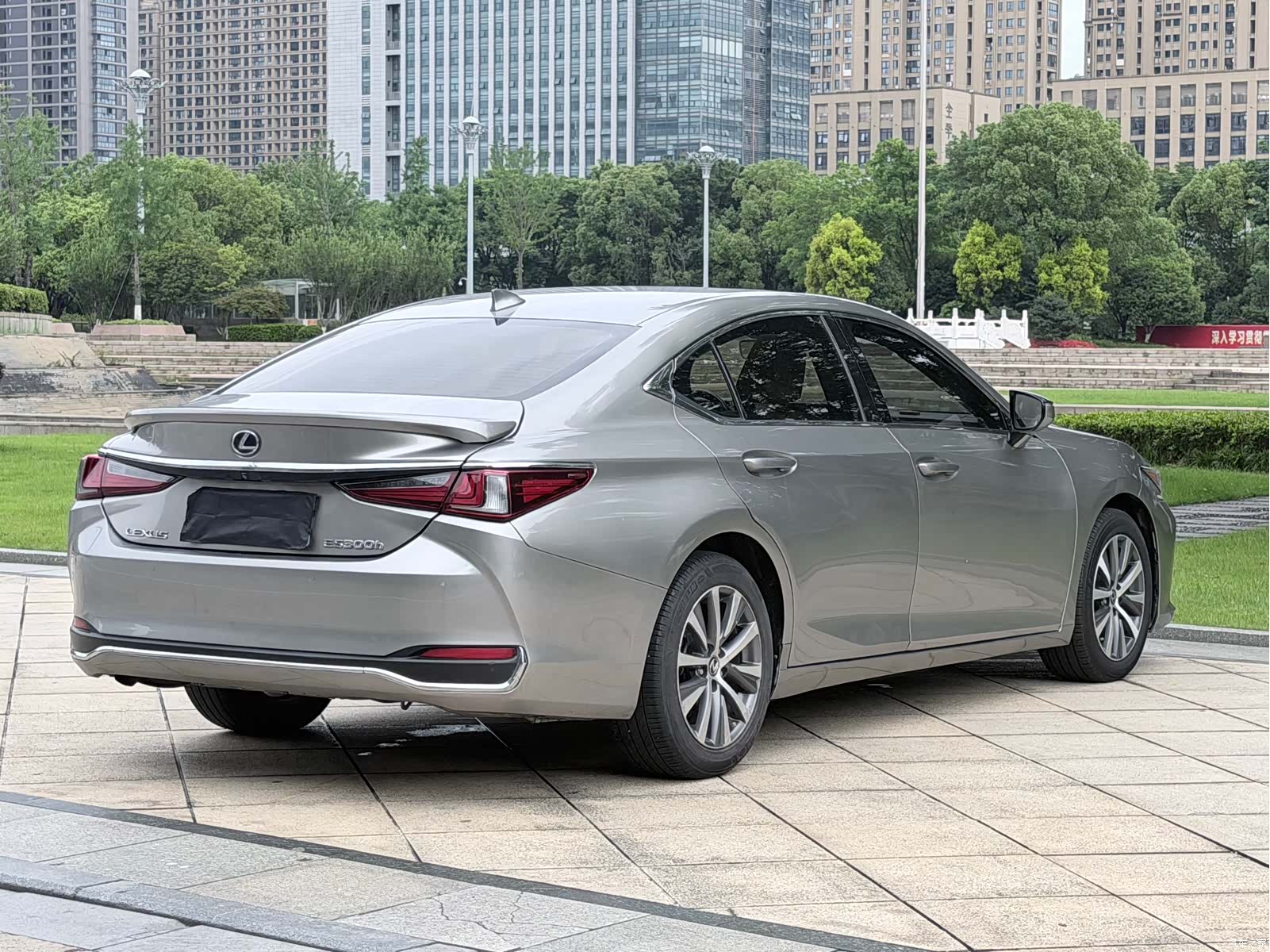 Lexus ES, 2019 15