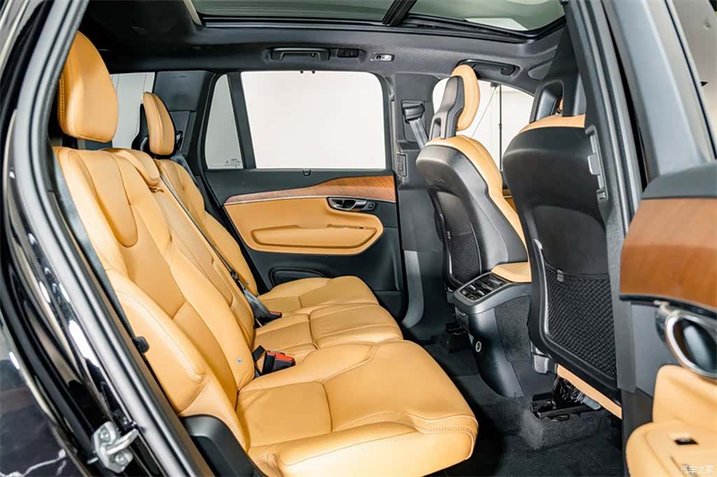 Volvo XC90, 2018 22