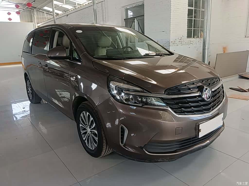 Buick GL8, 2022 4